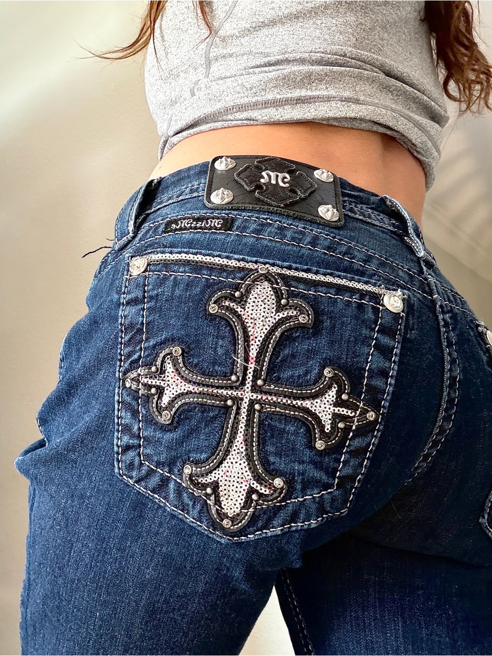 Miss Me Blue Jeans size 28 Boot Embellished Sequin Cross Pockets Thick Stitch